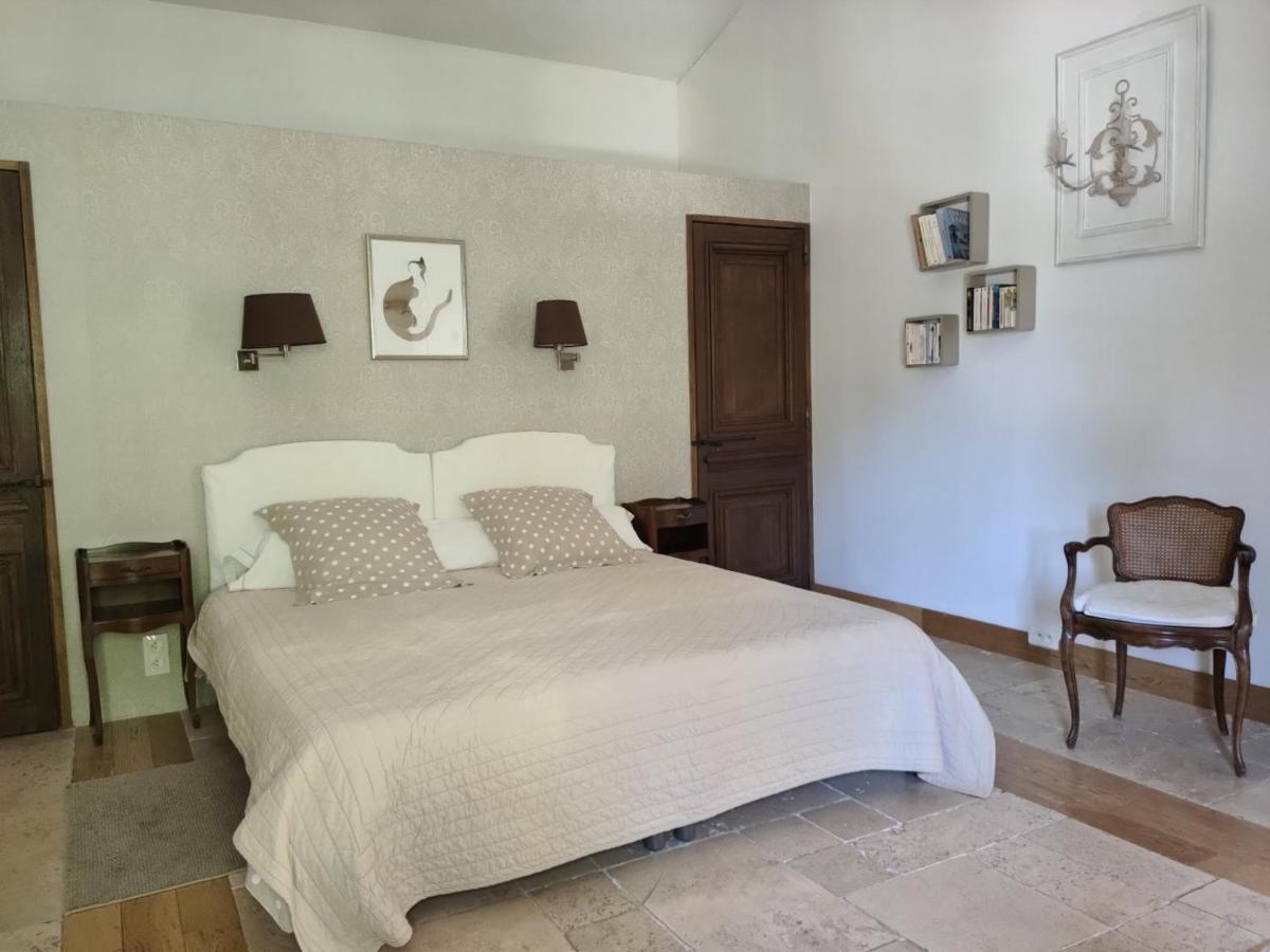 Le Mas D'Hermes Plan-dʼOrgon Exterior foto
