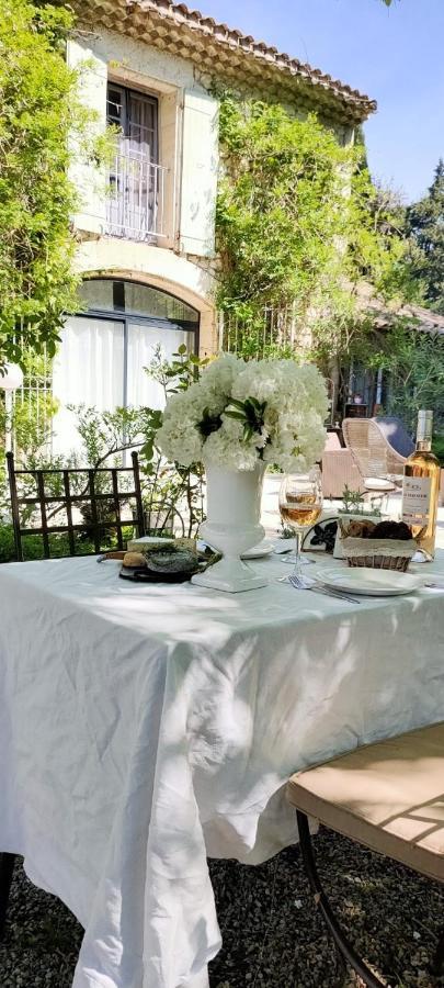 Le Mas D'Hermes Plan-dʼOrgon Exterior foto